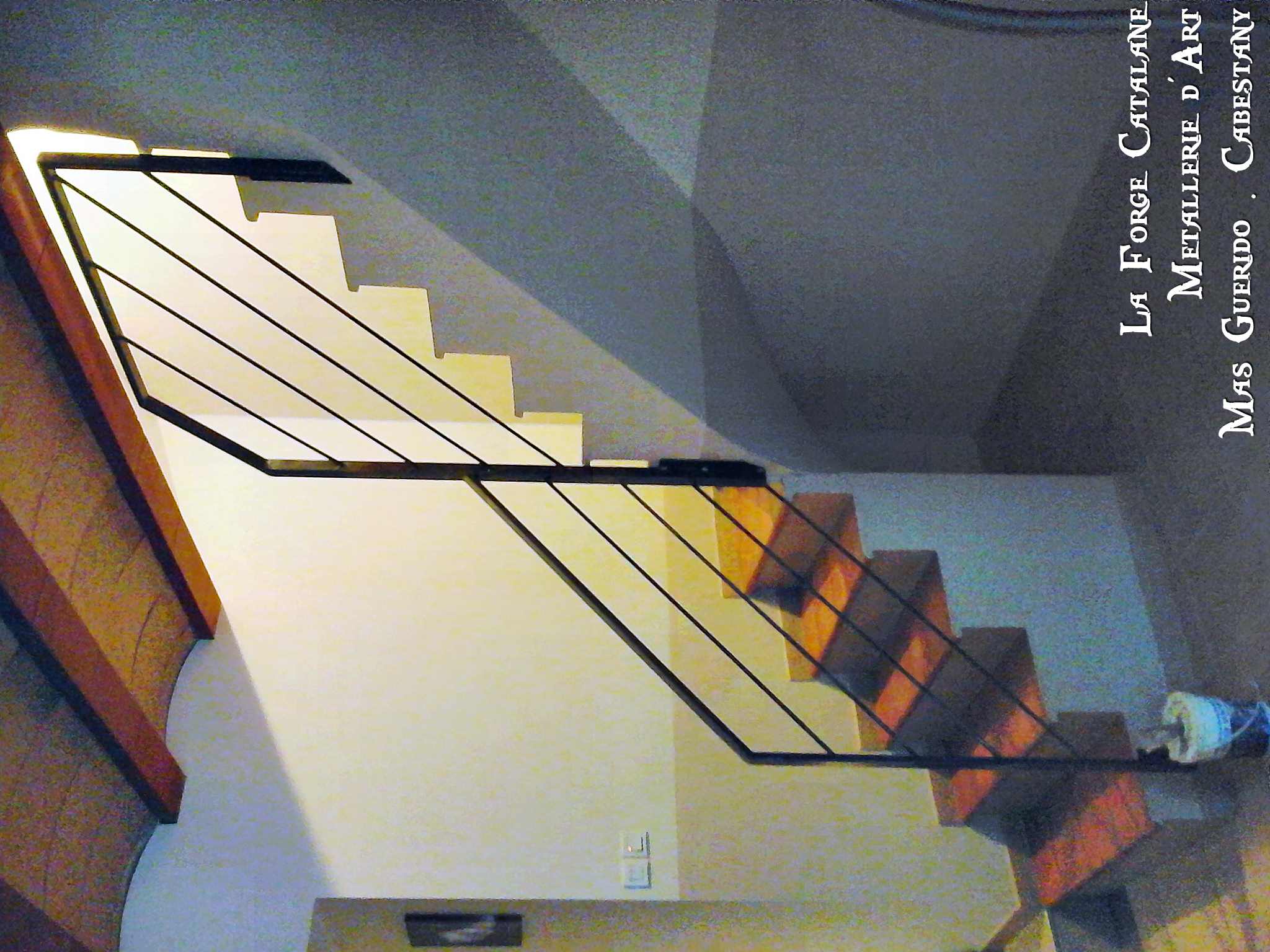 rampant par lisses horizontales forge catalane 3.jpg